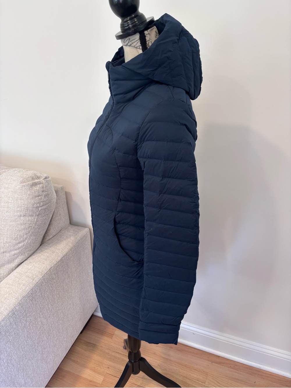 Lululemon Pack It Down Long Jacket in true navy size 4 - Picture 6 of 12